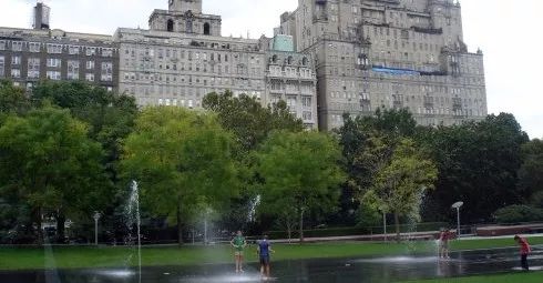 埃菲爾鐵塔周邊將改造為大花園,由哪位大師設(shè)計(jì)?