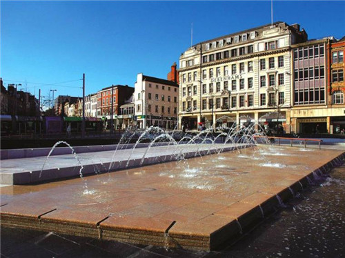 埃菲爾鐵塔周邊將改造為大花園,由哪位大師設(shè)計(jì)?