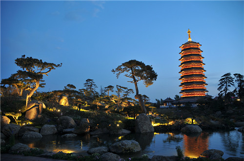 藏在城市中的山光水色 隱在燈光里的秀美中國