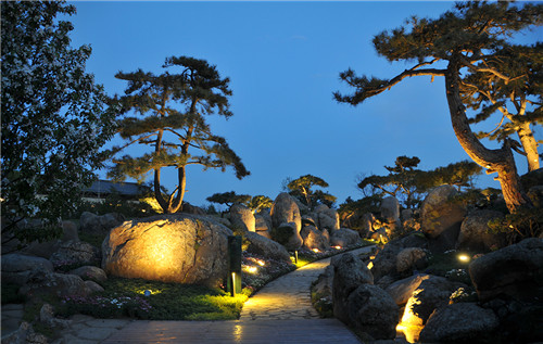 藏在城市中的山光水色 隱在燈光里的秀美中國