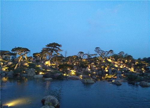 藏在城市中的山光水色 隱在燈光里的秀美中國