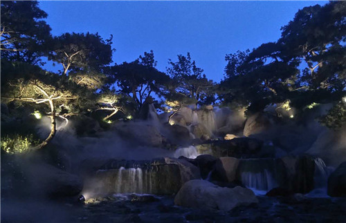 藏在城市中的山光水色 隱在燈光里的秀美中國