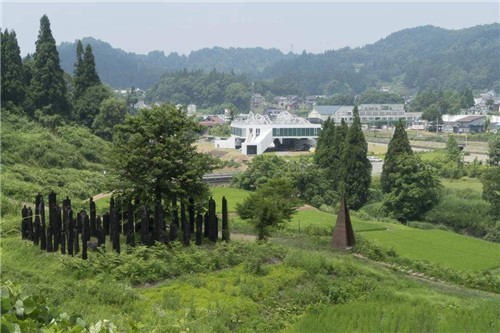 鄉(xiāng)建，留住鄉(xiāng)愁