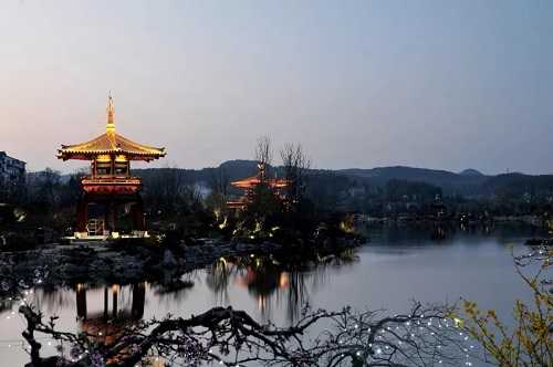 新城園林：綠水青山就是金山銀山