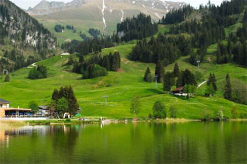 世界上規劃最對稱的城市,為何不適宜人居住?