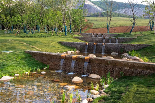 礦坑公園,讓大地傷疤涅槃重生