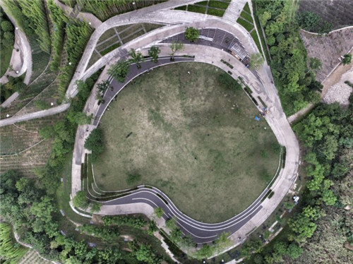 礦坑公園,讓大地傷疤涅槃重生