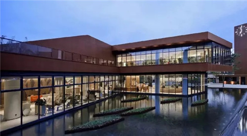 礦坑公園,讓大地傷疤涅槃重生