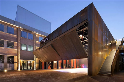 工業(yè)遺存+新的商業(yè)模式,活化老工業(yè)區(qū)