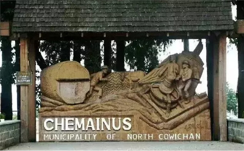 一個創意拯救一個城鎮,壁畫小鎮的逆襲