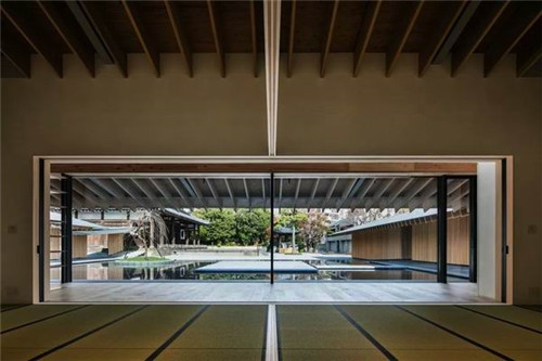 鋼結構里的禪思:看日本當代建筑師的寺廟設計