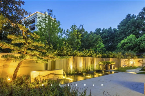 復地御西郊|山長水闊知何處