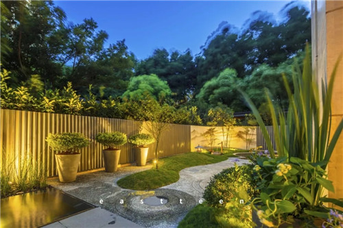 復地御西郊|山長水闊知何處