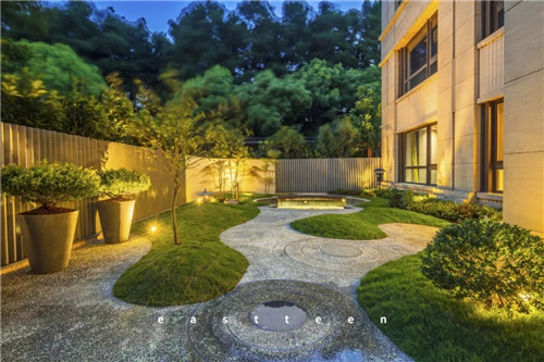 復地御西郊|山長水闊知何處