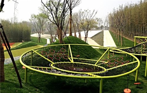 礦坑公園,讓大地傷疤涅槃重生