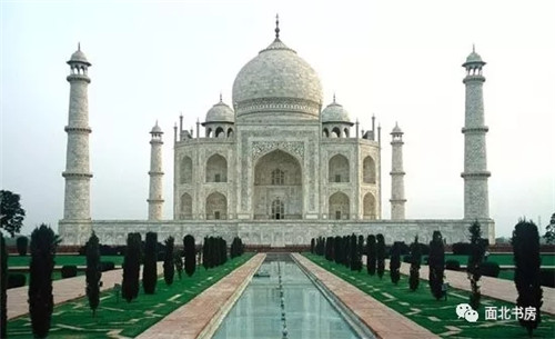 鄭東新區為何交給國外專家規劃設計?