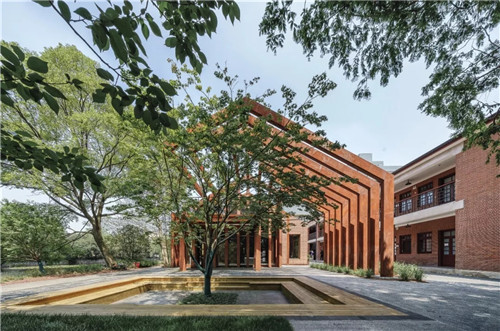 2019園冶杯專業獎丨上海華東師范大學麗娃河畔化雨書齋改造設計