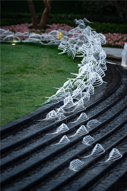 一只魚的自我意識 | 鎮江中南聆江閣