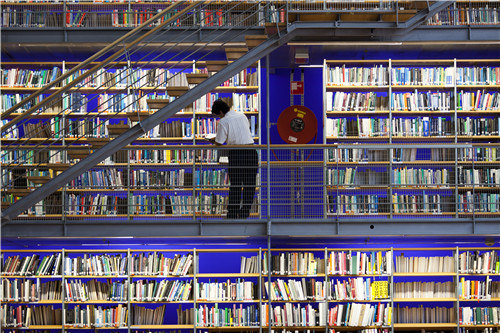 大學圖書館15000平方米地下書庫