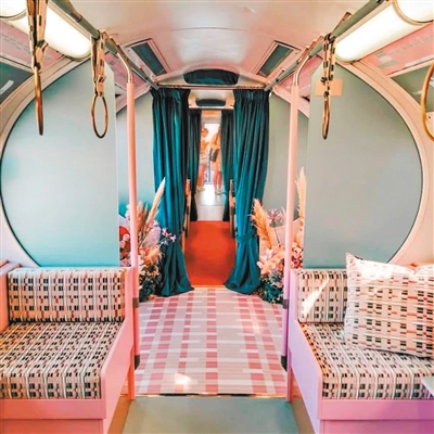 倫敦地鐵新設計宛如走入電影場景