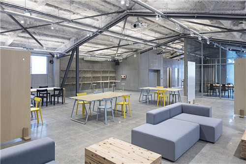 創(chuàng)意室內(nèi)工作坊