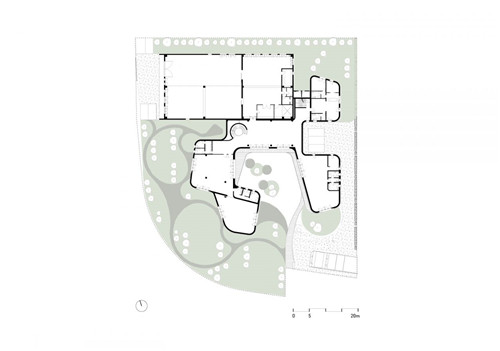 意大利校園節(jié)能樓