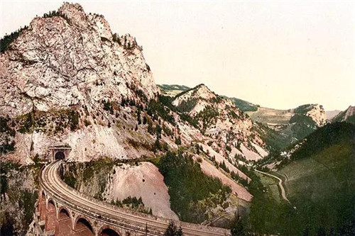 是鐵路也是風(fēng)景:線(xiàn)性文化遺產(chǎn)的活化利用