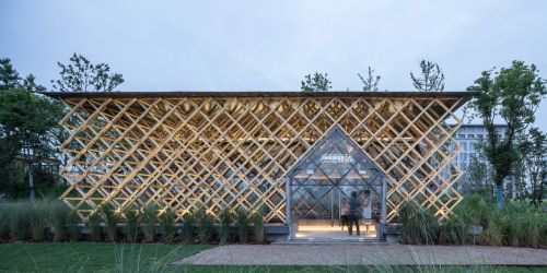 從“工業銹帶”到“生活秀帶”：黃浦江岸線轉型記