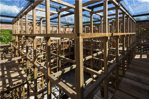 越南廣南省奠坂區(qū)Thu Bon岸邊的陶土工作室