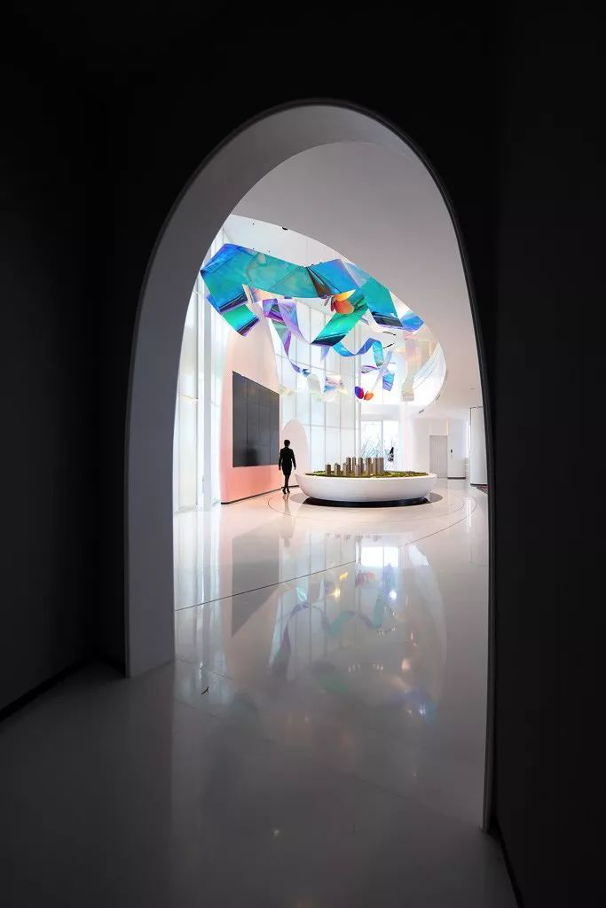 流動的藝術館·與城共舞|海！左岸藝術中心