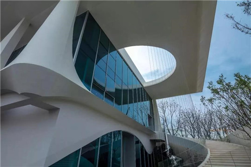 流動的藝術館·與城共舞|海！左岸藝術中心