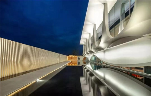 流動的藝術館·與城共舞|海！左岸藝術中心