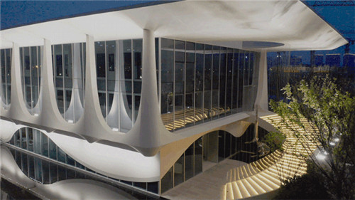 流動的藝術館·與城共舞|海！左岸藝術中心