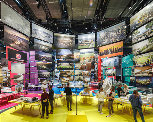 BIG工作室展覽|成型—從宇宙大爆炸到奇點(diǎn)的建筑未來史