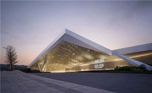 攬星辰之輝 現山水之境丨廣州龍湖·攬境