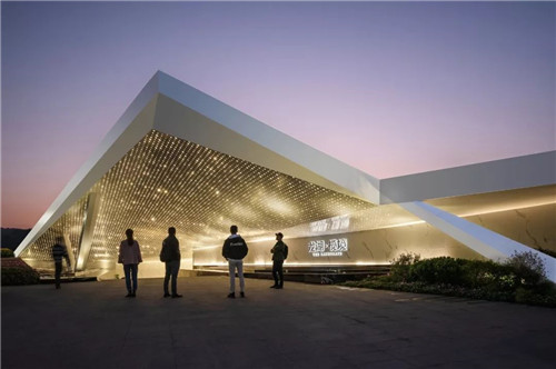 攬星辰之輝 現山水之境丨廣州龍湖·攬境