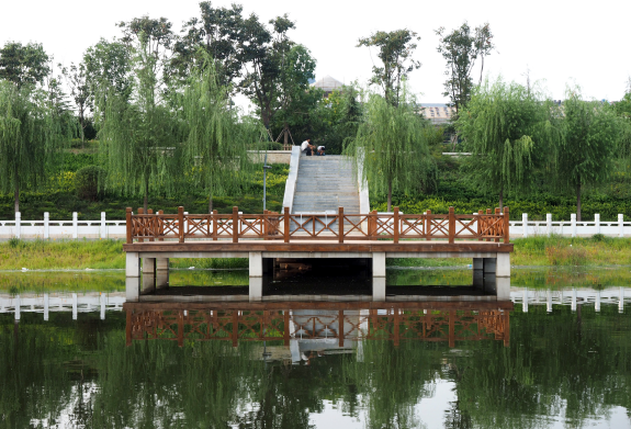 鄭州保稅區(qū)北區(qū)河劉溝生態(tài)治理工程