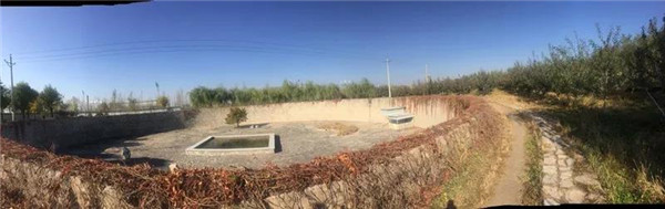 地平線下的圓形劇場