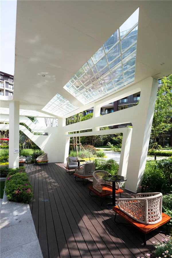 龍湖開元 晶藍(lán)二期(大區(qū))