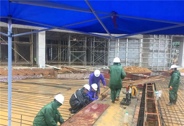 南昌金地金茂正榮悅風(fēng)華示范區(qū)