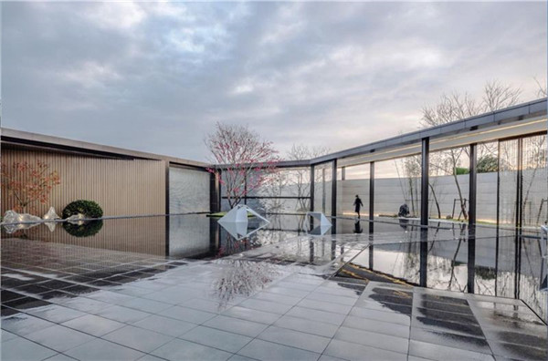 南昌金地金茂正榮悅風(fēng)華示范區(qū)