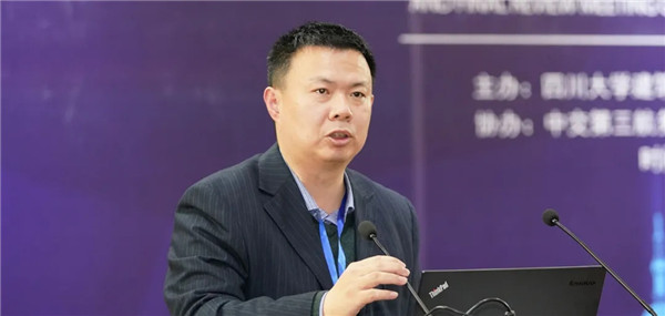 馮剛：形態可變的建筑表皮系統設計