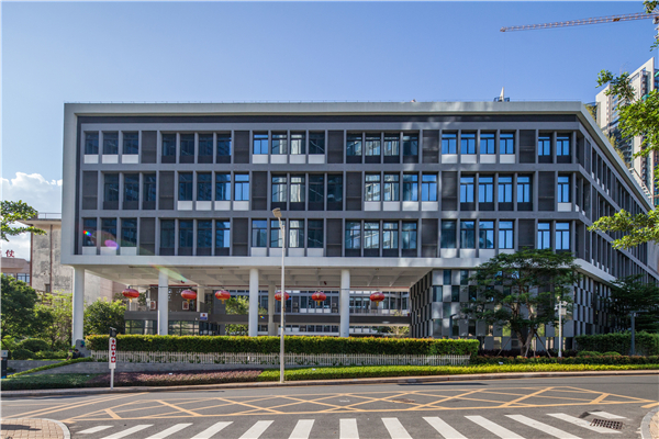 深圳香山里小學：開放、多層次的復合教學空間