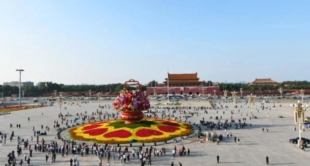 天安門花壇總設(shè)計(jì)師：國慶是我的高考