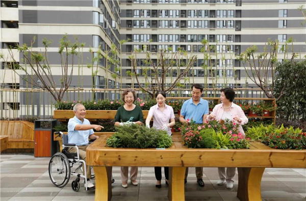 怡境設(shè)計(jì)丨重慶龍湖頤年公寓康復(fù)花園