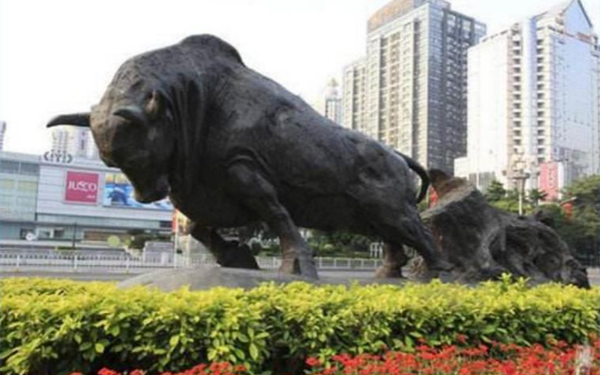 韓禹鋒:探索與建樹——中俄(蘇)景觀雕塑對比研究