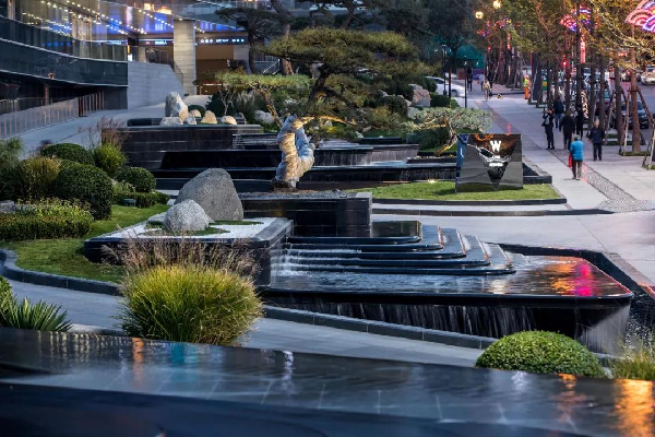 DELD當代景觀丨萬眾國際廣場W hotel