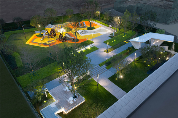 睿住天元丨美的·新希望錦云湖光