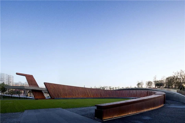 品鑒紅色景觀,追尋紅色記憶