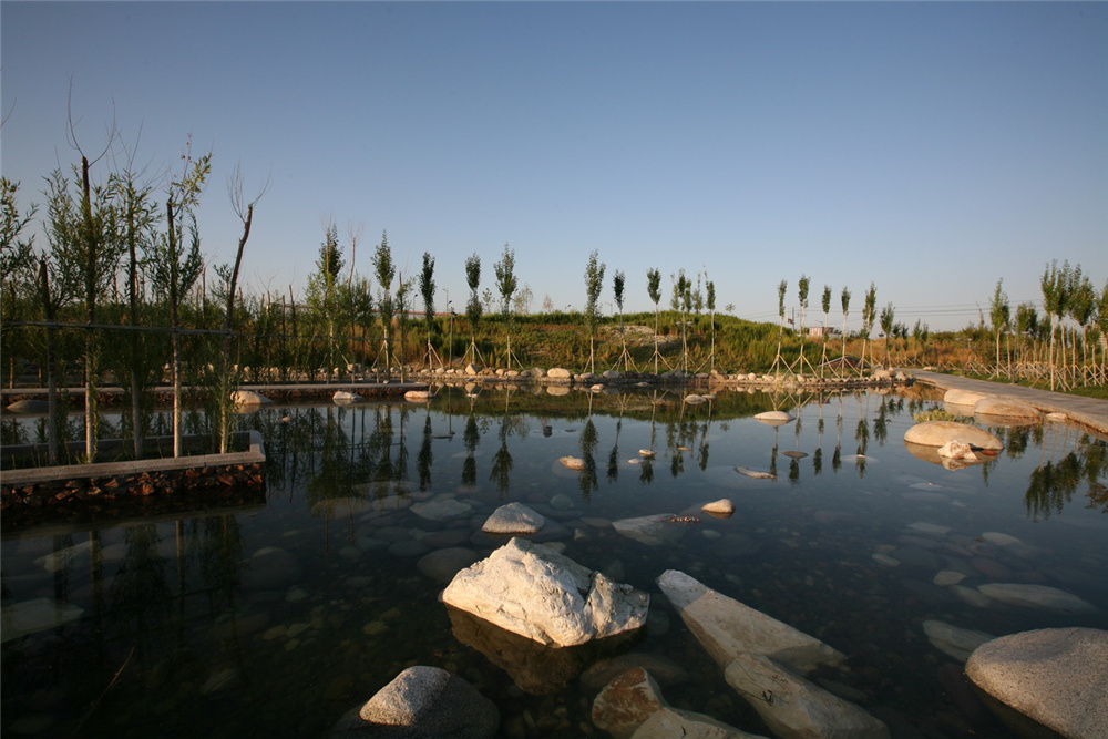 章俊華作品丨差異中的表述——博樂金三角工業區帶狀公園(一期)